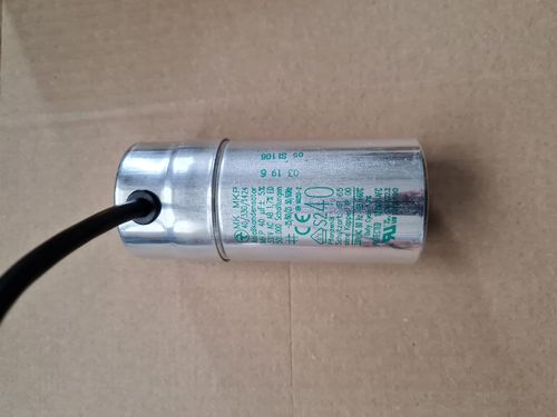 40µF 330 Vac  Motor-start capacitor Hydra / MK MKP 40 / 330