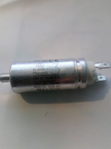 3 µF 420 Vac Motor capacitor Hydra / Class A